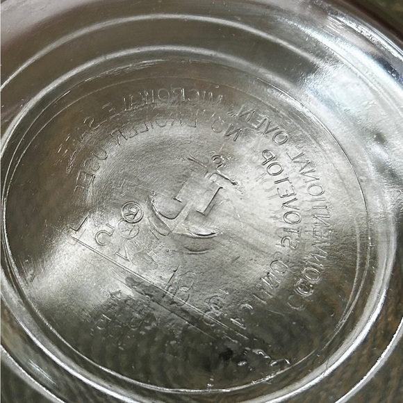 Anchor Hocking Clear Glass Mixing Bowl 2.5 Quart 8.5" Diameter in pristine Shape - Picture 6 of 8